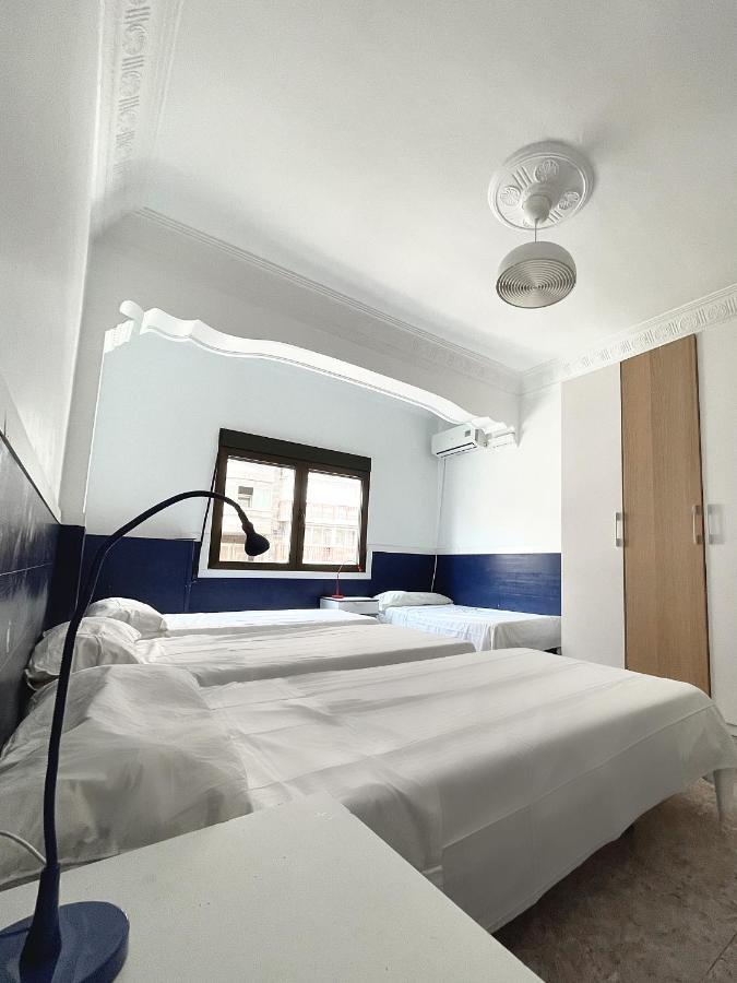 Az The Zity Hostel - Coliving サラゴサ エクステリア 写真