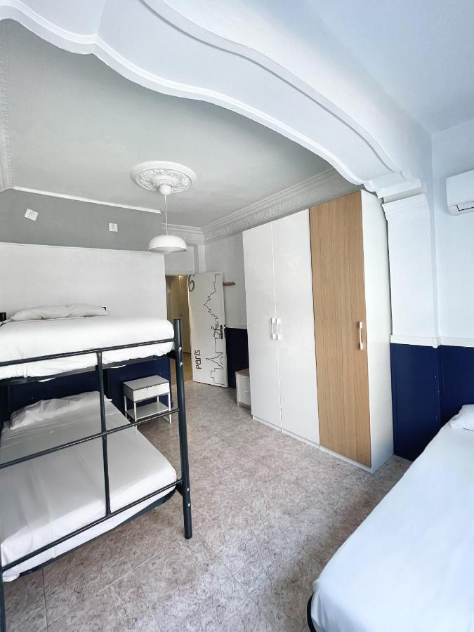 Az The Zity Hostel - Coliving サラゴサ エクステリア 写真