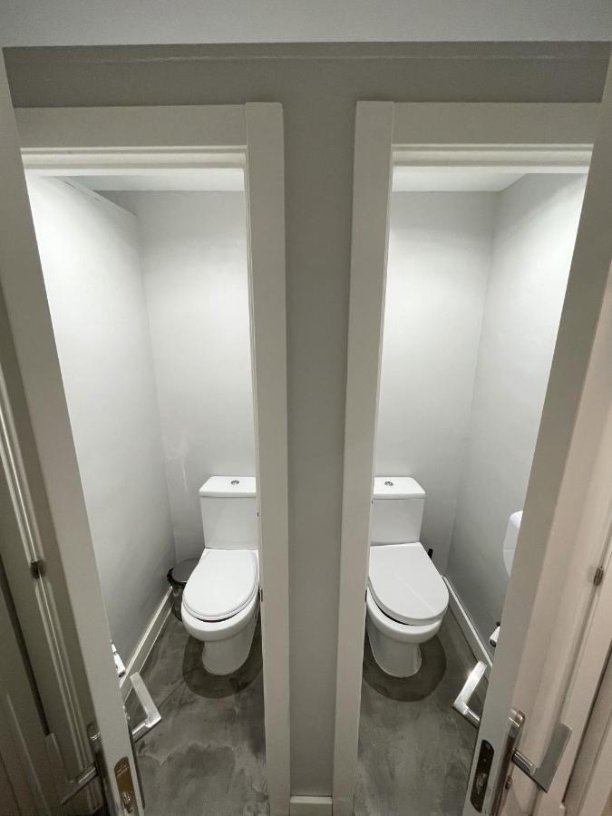 Az The Zity Hostel - Coliving サラゴサ エクステリア 写真